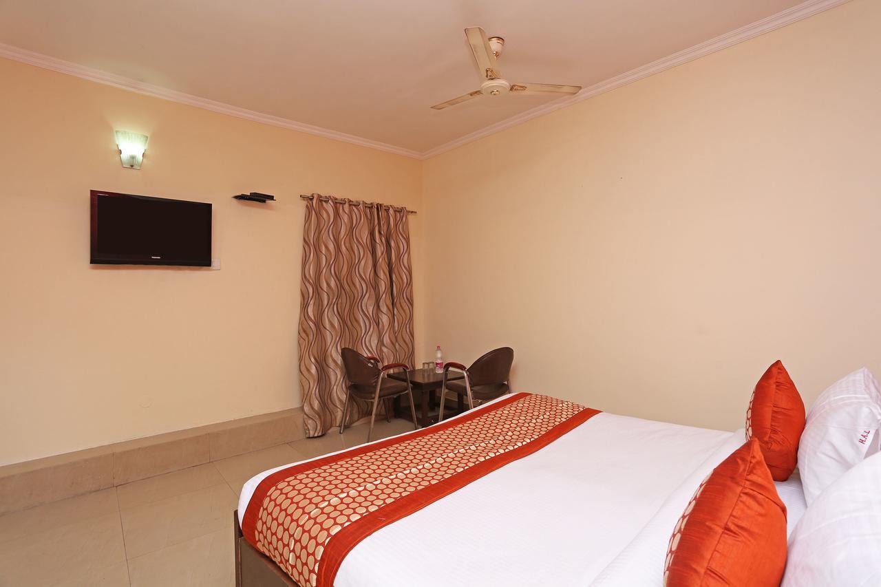 Hotel Le Princess @ Airport Neu-Delhi Exterior foto